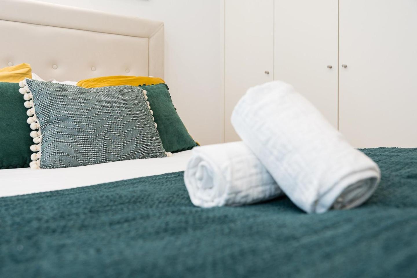 Guestready - Contemporary Studio In Porto Eksteriør bilde