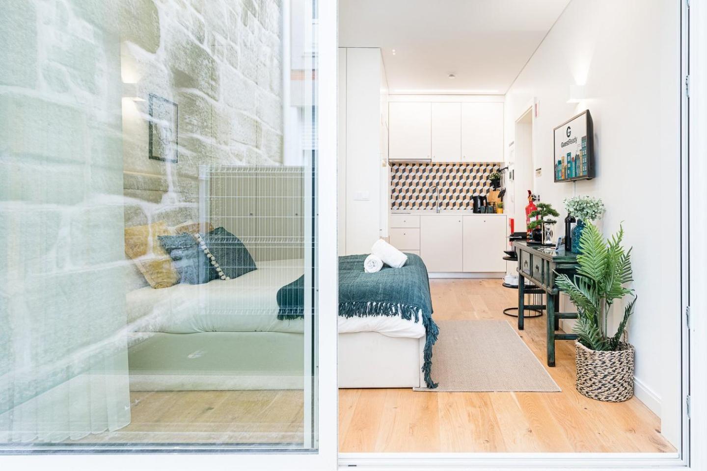 Guestready - Contemporary Studio In Porto Eksteriør bilde